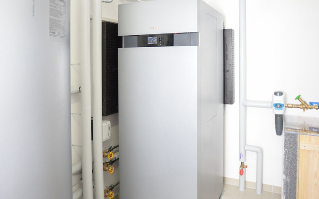 Wärme­pumpen bei Elektrotechnik Kuttenlochner GmbH in Eching-Kronwinkl