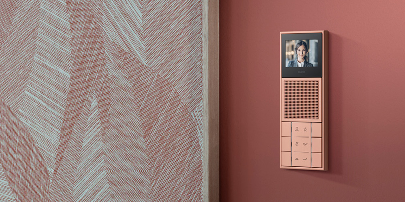 JUNG Türkommunikation bei Elektrotechnik Kuttenlochner GmbH in Eching-Kronwinkl